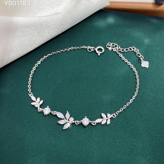 Blumen YS01183AA01 Damen Silberarmband „Kristalläste“ | YS01183AA01 Damen Silberarmband „Kristalläste“ | YS01183AA01 YS01183AA01 Blumen