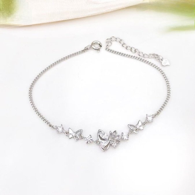 Дамска сребърна гривна"Пеперуди" с циркони |SL070399B SL070399B Животни