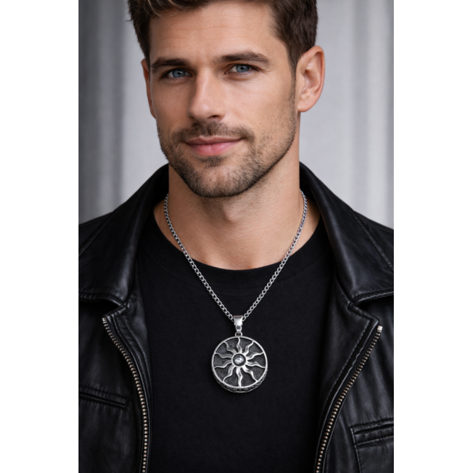 Men's medallion 