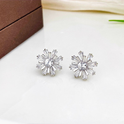Crystal flower earrings | YEH3138101
