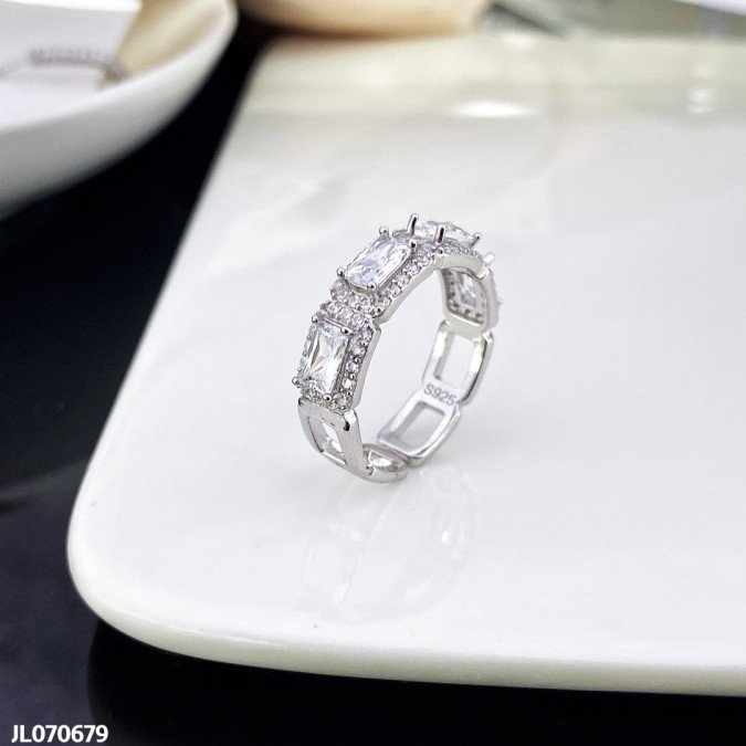 Ladies Collection JL070679B Women's Silver Ring | JL070679B Women's Silver Ring | JL070679B JL070679B Ladies Collection