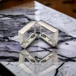 Дамски сребърни обици - квадратни халки | FYE13550