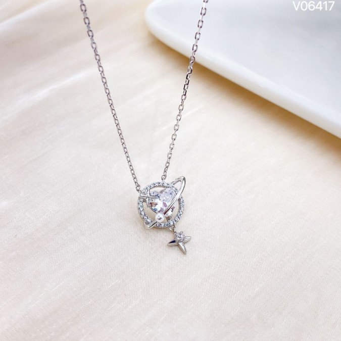 Женское колье из серебра и цирконов "Сердце" | V06417HP V06417HP Ожерелье