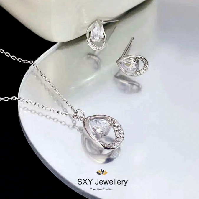 Дамски сребърен комплект  "Кристална капка" | ZV03633